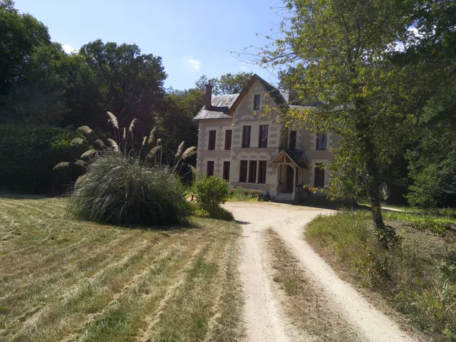 Le Relais Des Acacias