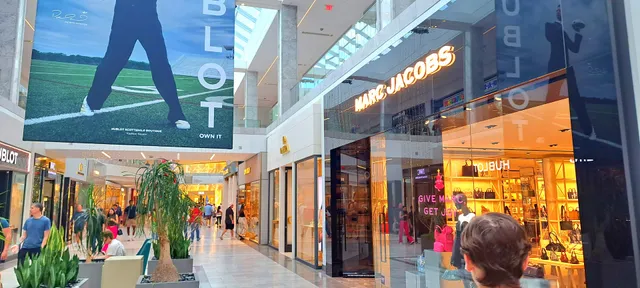 Marc Jacobs - Scottsdale