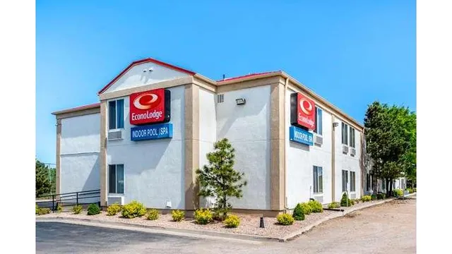 Econo Lodge Colorado Springs near Airport