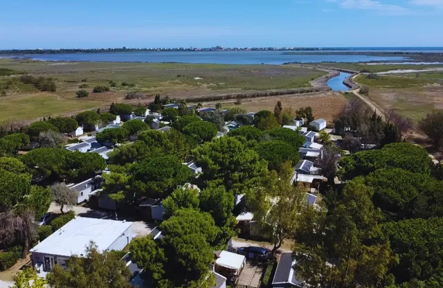 Camping Les Flamants Roses