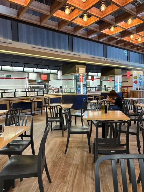 Meet & Eat H-E-B Gómez Morín