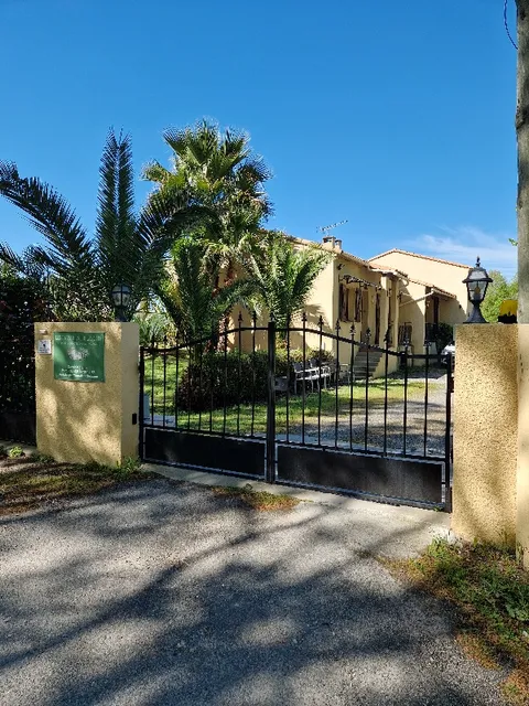 Les Palmiers de la Cité