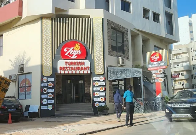 ZEYN RESTAURANT TURC