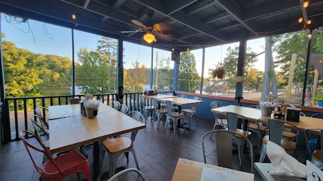 Skogies Lakefront Restaurant