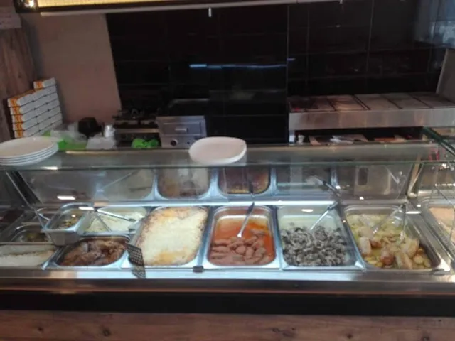 Παραδοσιακή ταβέρνα - Εστιατόριο "Το σπίτι του Μπακέλα"