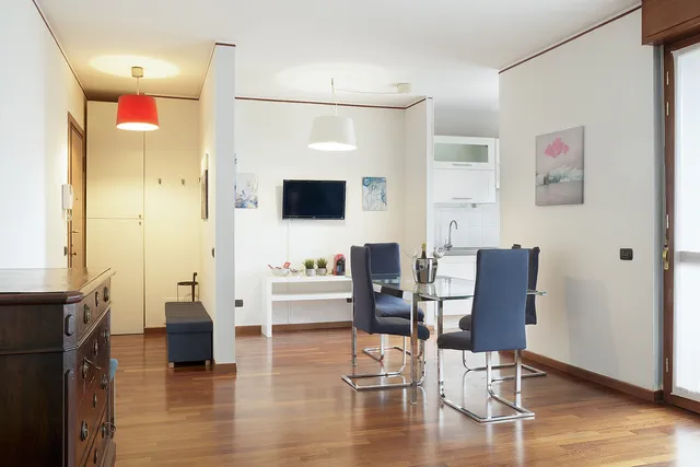 Sabrina Apartments Rho