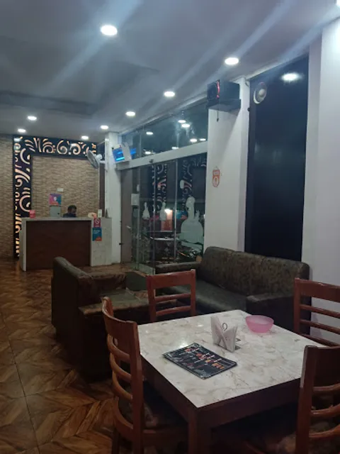 Mughal Zaika - Halal Restaurant