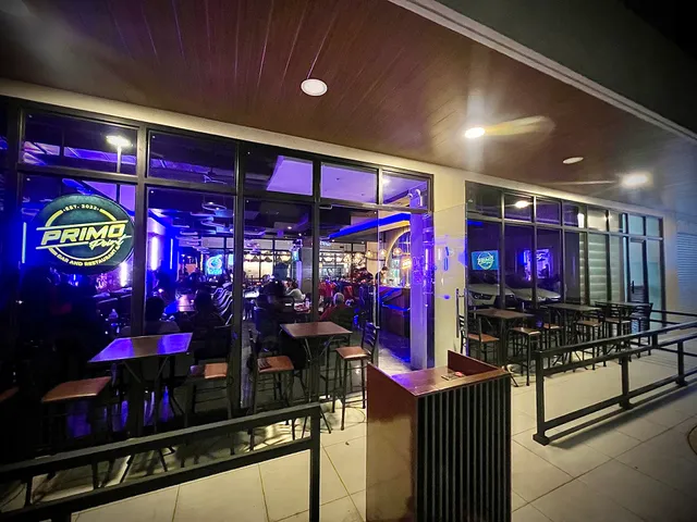 Primo Point Bar and Restaurant