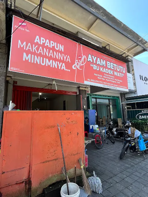 Warung Makan Ayam Betutu Bu Kadek Wati