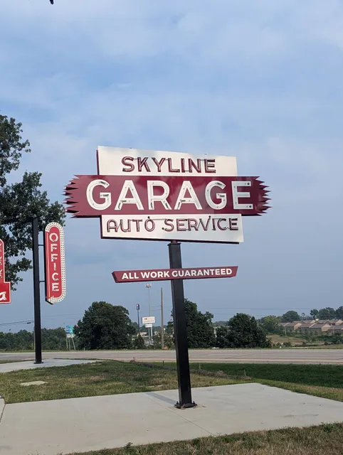 Route 66: Neon Sign Park, St. Robert, Missouri