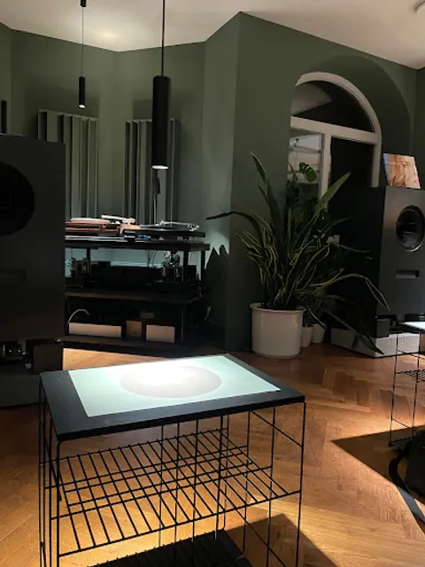 High Fidelity Weinbar und peruanisches Restaurant Stuttgart