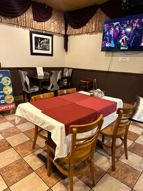 Fusion of ice cream and Crepes