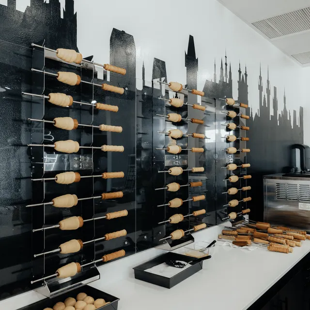 Crispy Cones - Layton