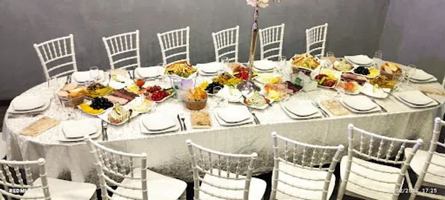 Le Rendez-Vous, Traiteur Garik