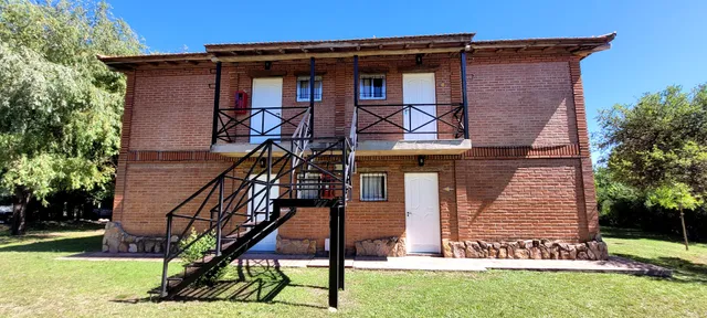 Cabañas Yerba Buena - Arroyo de los Patos