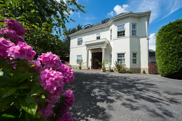 Regency Court Holiday Flats