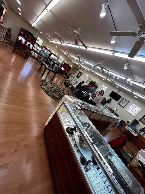 Highlands Road Gem Mine