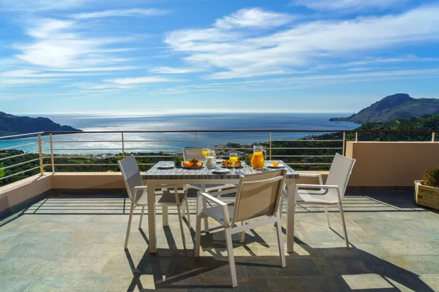 STELLA in the village