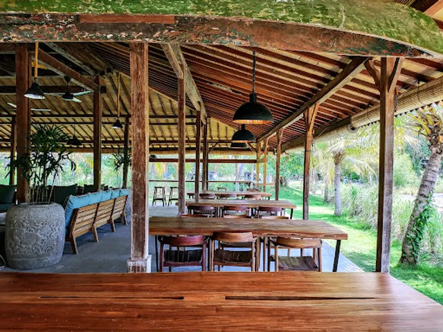 Mangroove Bay Restaurant