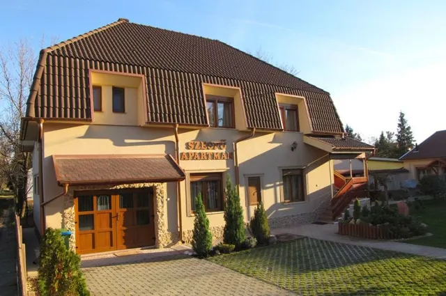 Szegfű-Apartman