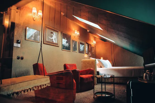 Pensão Amor Madam's Lodge