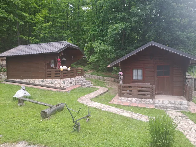 SMEŠTAJ STEVANOVIĆ Pribojska banja