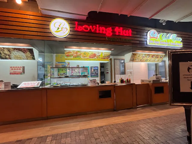 Loving Hut UOB Plaza, Vegan Cuisine