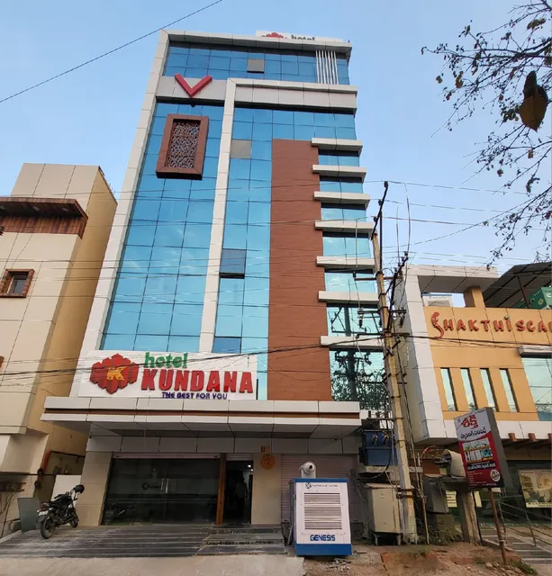 HOTEL KUNDANA MANCHERIAL