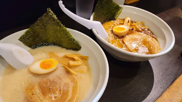 Yashokuyaramenminmin Okinawaurumaten