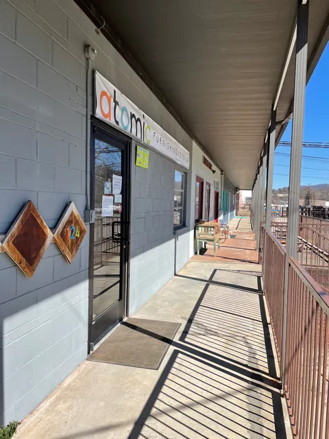 Atomic Furnishing & Design