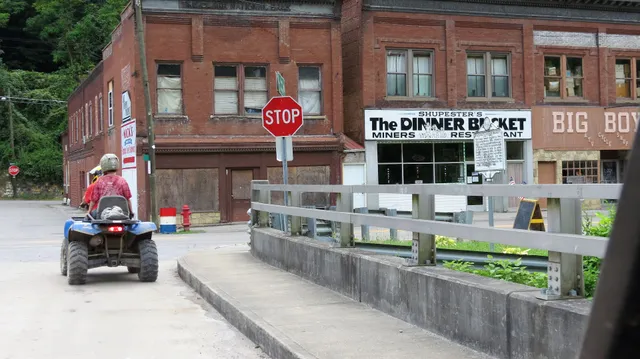 Shupester's the Dinner Bucket