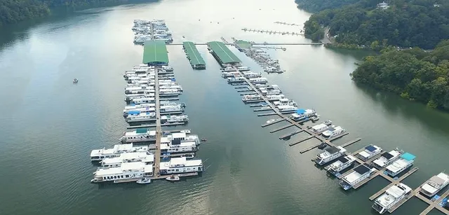 Indian Hills Resort / Alligator II Marina