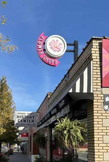 The Flower Shop Lindstrom