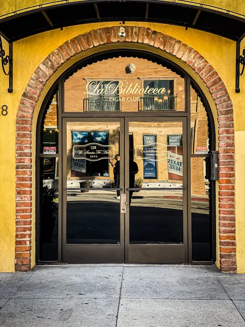 Ambassador Cigar Lounge