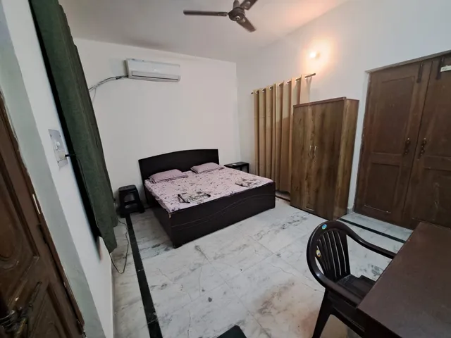 Jasmine Stay by Walias