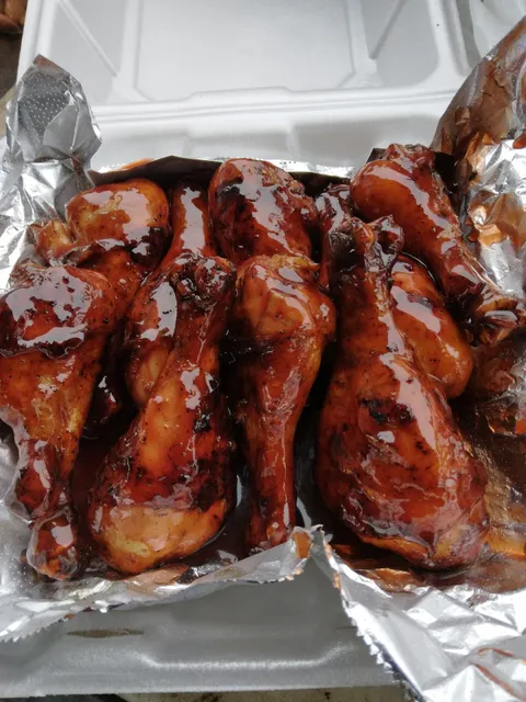 Messy Aces Rib Shack