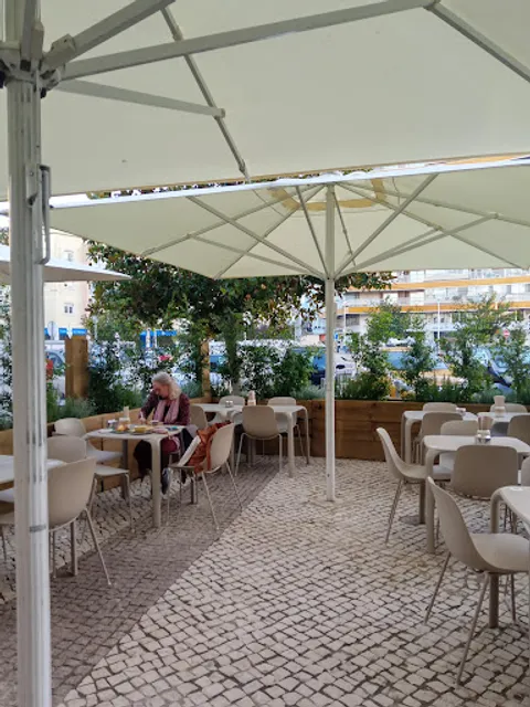 Café Central de Almada