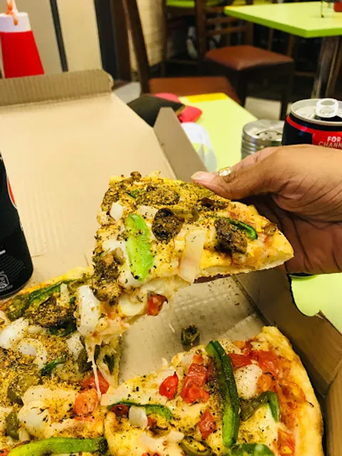 Domino's Pizza | Vemali, Vadodara