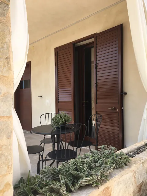 Villa TriQora - Sicilian Guest House