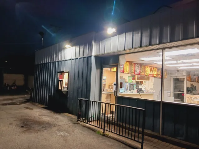 Shirl's Drive-In Zion