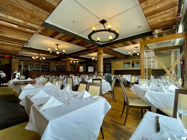 Scena Wine Bar & Restaurant