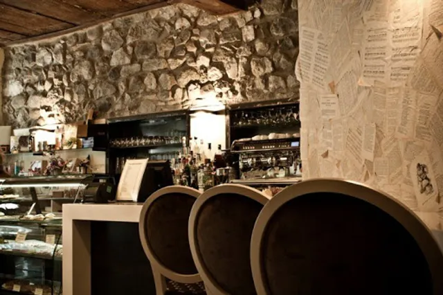 Pasticceria Caffetteria Bed and Breakfast Quadretto