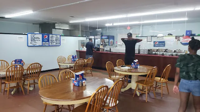 Mr. Tee's Awesome BBQ & Home Cooking