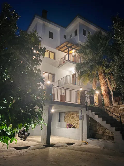 Sun Touch Pelion Rooms