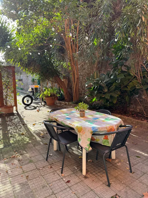 Orti 27 Rome Trastevere