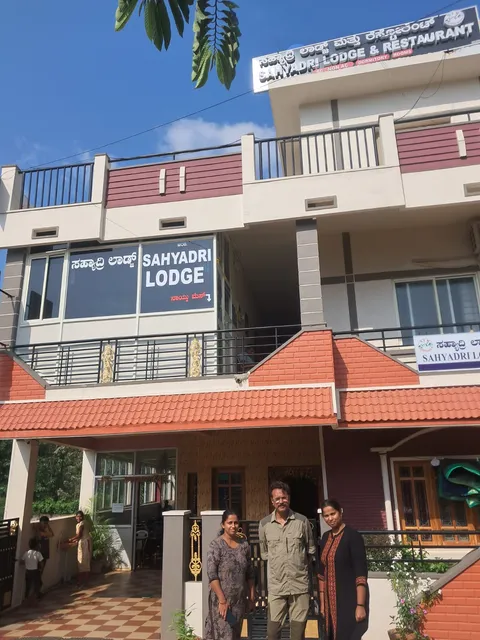 Sahyadri Lodge and Restaurant