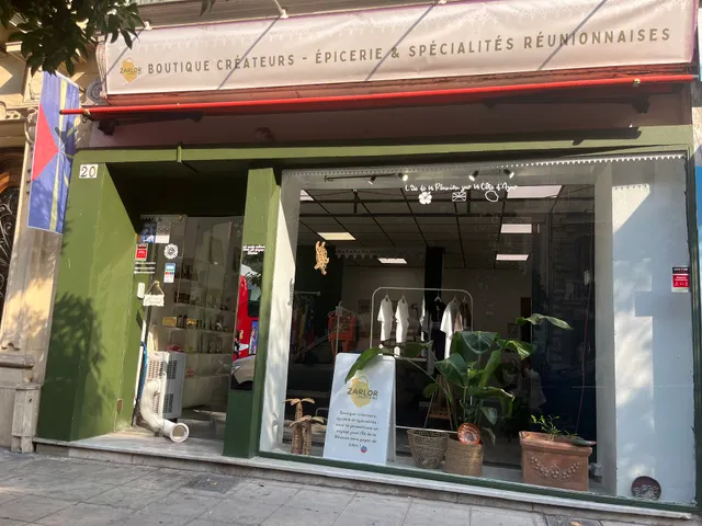 Zarlor Concept Store - Epicerie, boutique créateurs & spécialités Réunionnaises