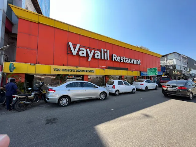 Vayalil Restaurant, The Finedine, eanchakkal