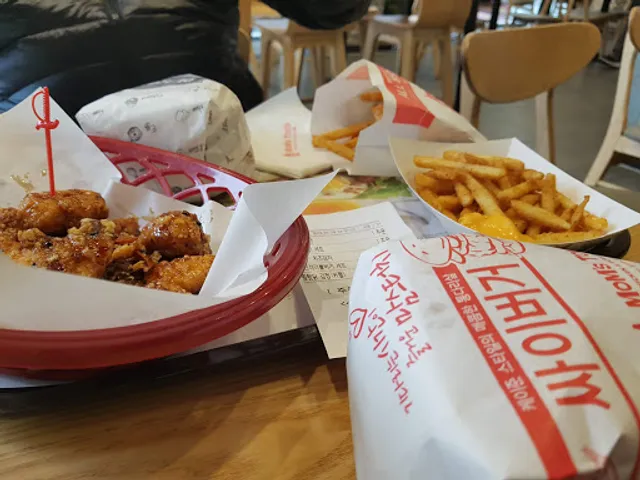 Mom's Touch Jonggak Station