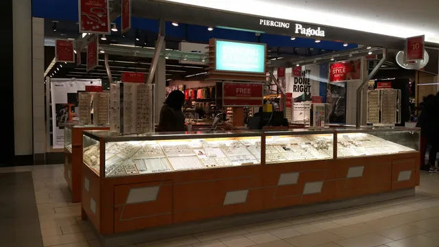 Banter by Piercing Pagoda